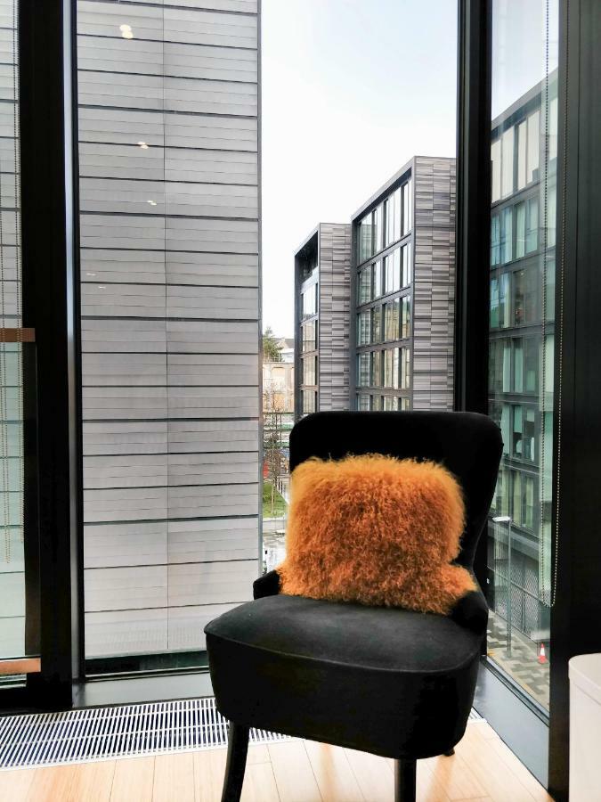 2 Bed Apartment At Quartermile Edinburgh Eksteriør bilde
